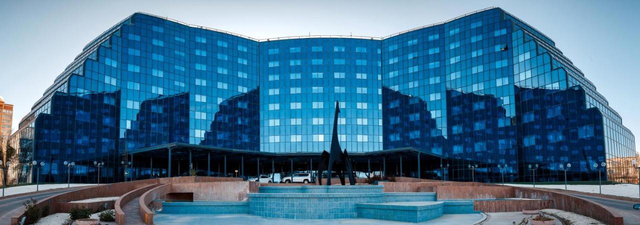 River Palace Hotel Atyrau Exterior photo