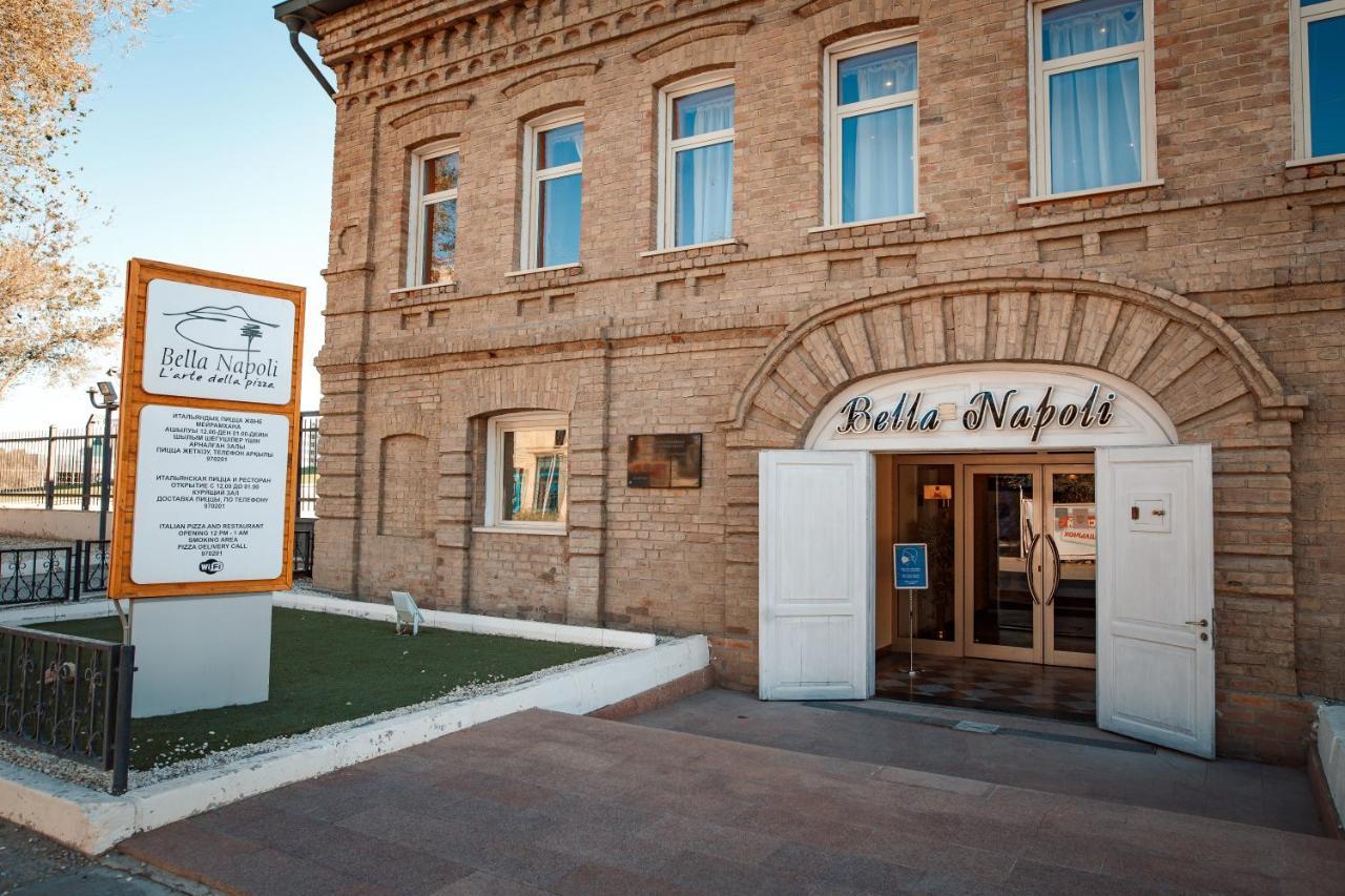 River Palace Hotel Atyrau Exterior photo